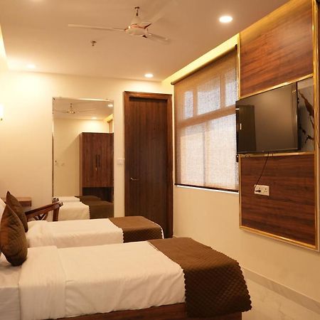 Hotel Golden Palace Lucknow Exterior foto