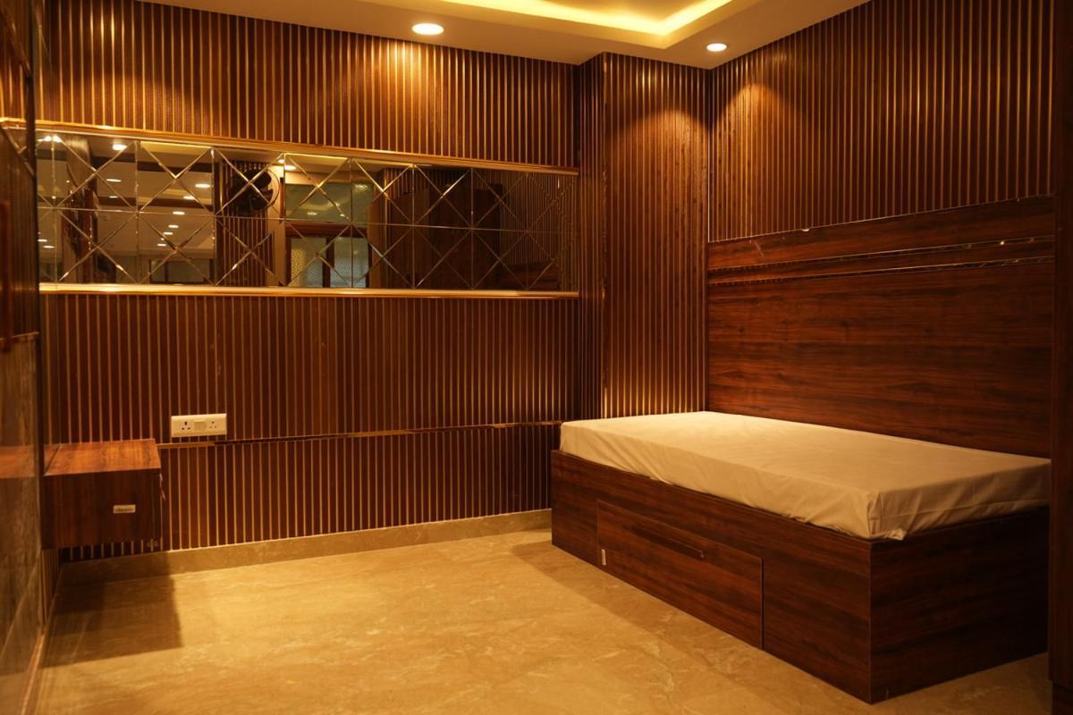 Hotel Golden Palace Lucknow Exterior foto